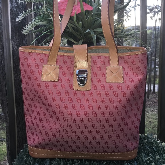 Dooney & Bourke Handbags - Dooney & Bourke Pink Canvas Leader Tote Bag